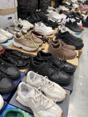 Pakiet obuwia w kartonach - obrazek 10