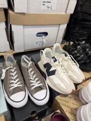 Pakiet obuwia w kartonach - obrazek 8