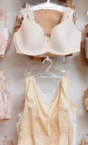 Bielizna Triumph, Sassa i Slogi